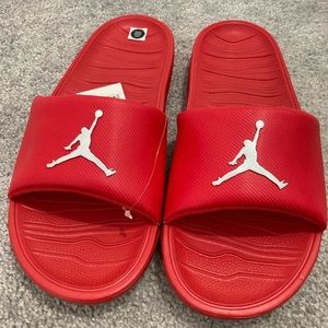 flip flop jordans